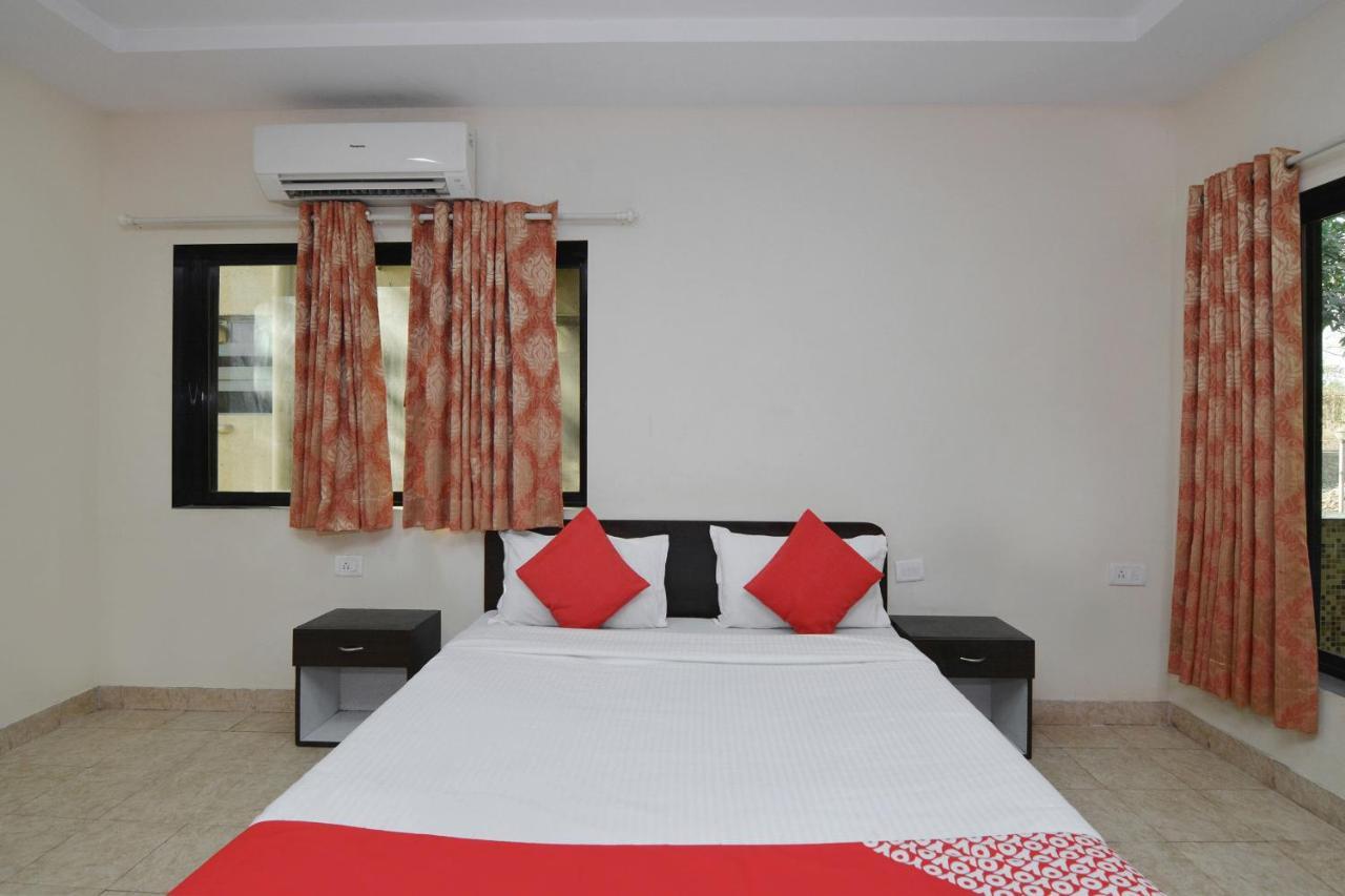 Oyo Midway Park Resort Atgaon Εξωτερικό φωτογραφία